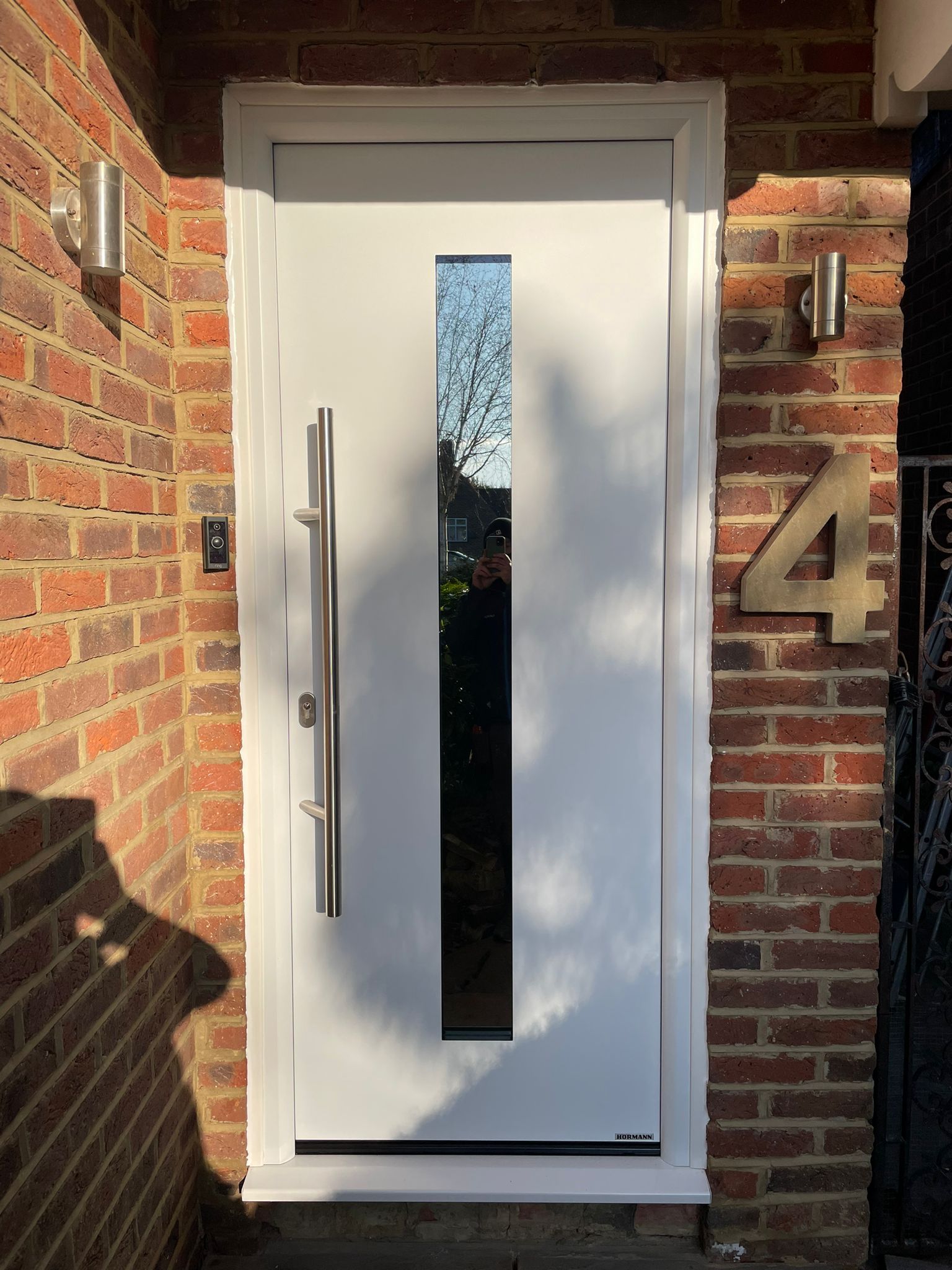 Hormann Thermo65 Style 610S (satin-finished glass)