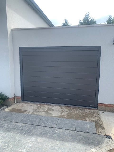 Hormann LPU 42 M-Ribbed Silkgrain Sectional Door