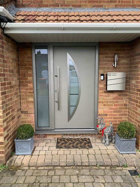 Hormann Thermo46 Style 900D (sand-blasted glass with 4 clear stripes) Door