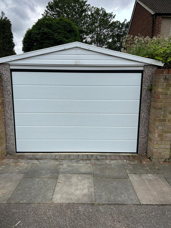 Wisniowski M-Ribbed Silkline Sectional Door