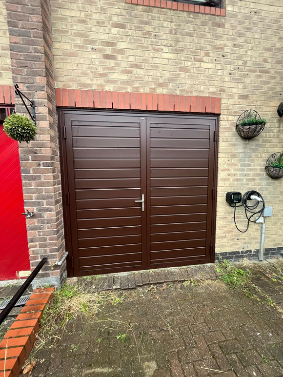 Wisniowski DoorPro 45 S-Ribbed Side-Hinged Door