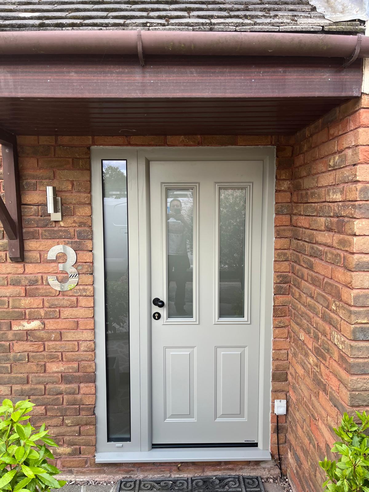 Hormann Thermo65 Style 410S (satin-finished glass) - 0