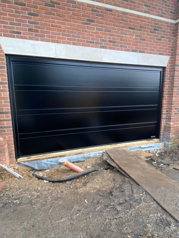 Hormann LPU 42 D-Ribbed Silkgrain Sectional Door